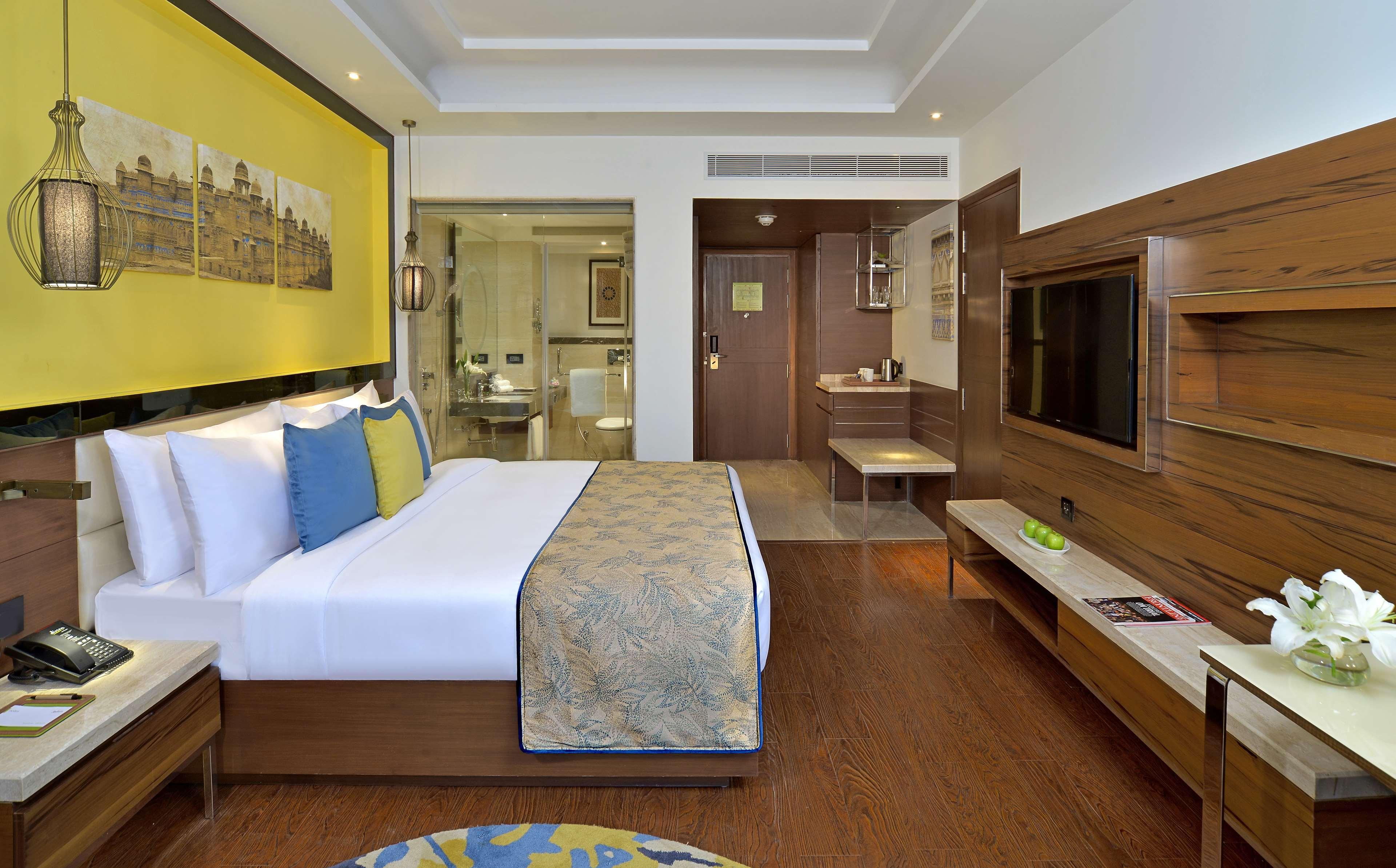 Radisson Gwalior Hotel Buitenkant foto