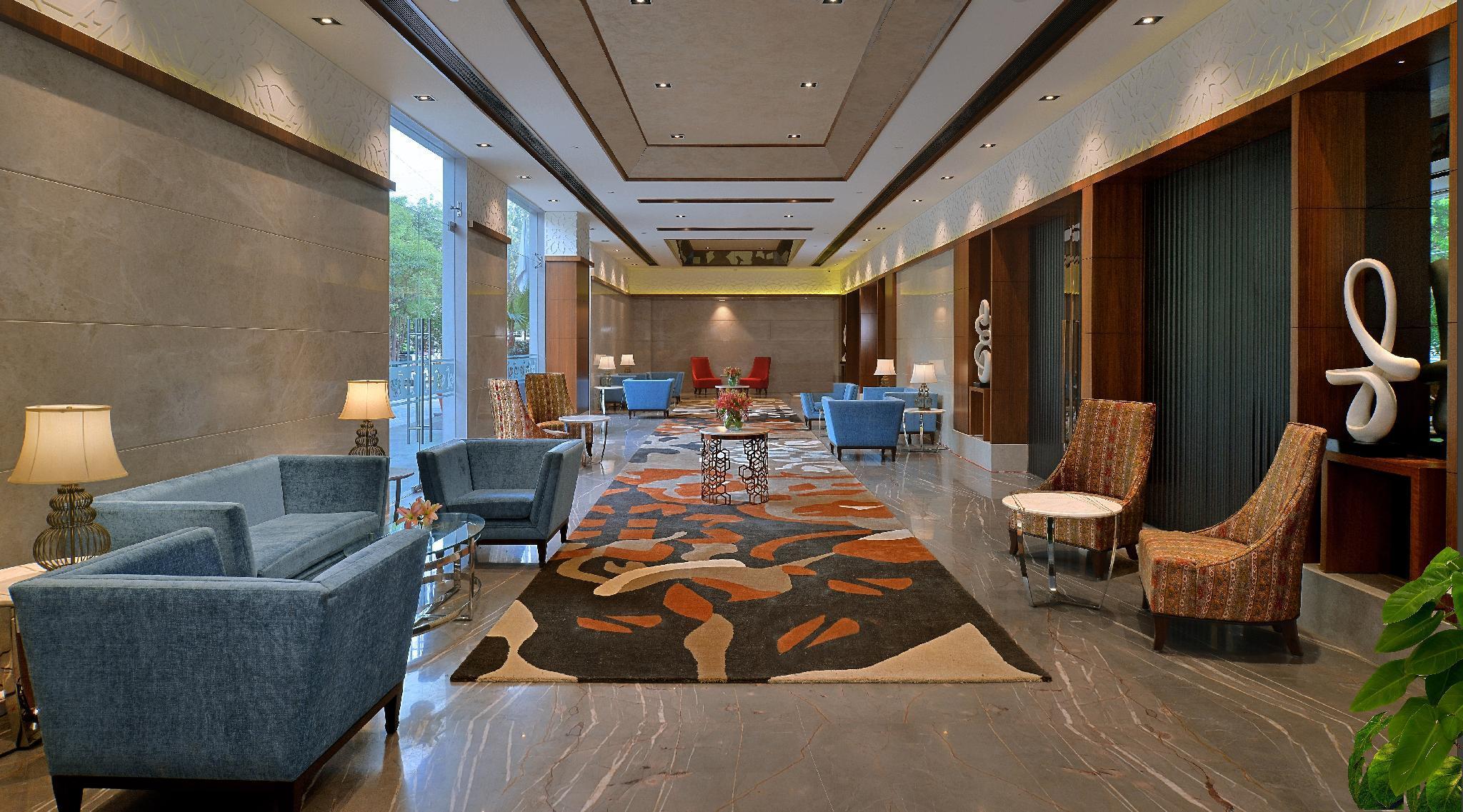 Radisson Gwalior Hotel Buitenkant foto